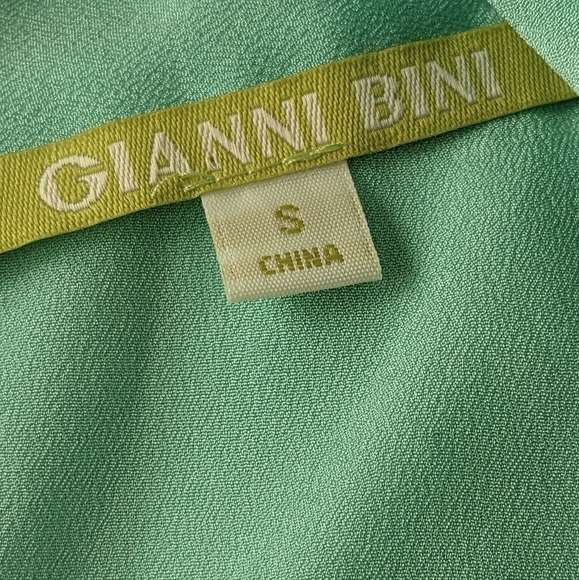 Gianni Bini teal crossover bust and multi overlay flowy jumpsuit, size small GUC - Picture 3 of 6